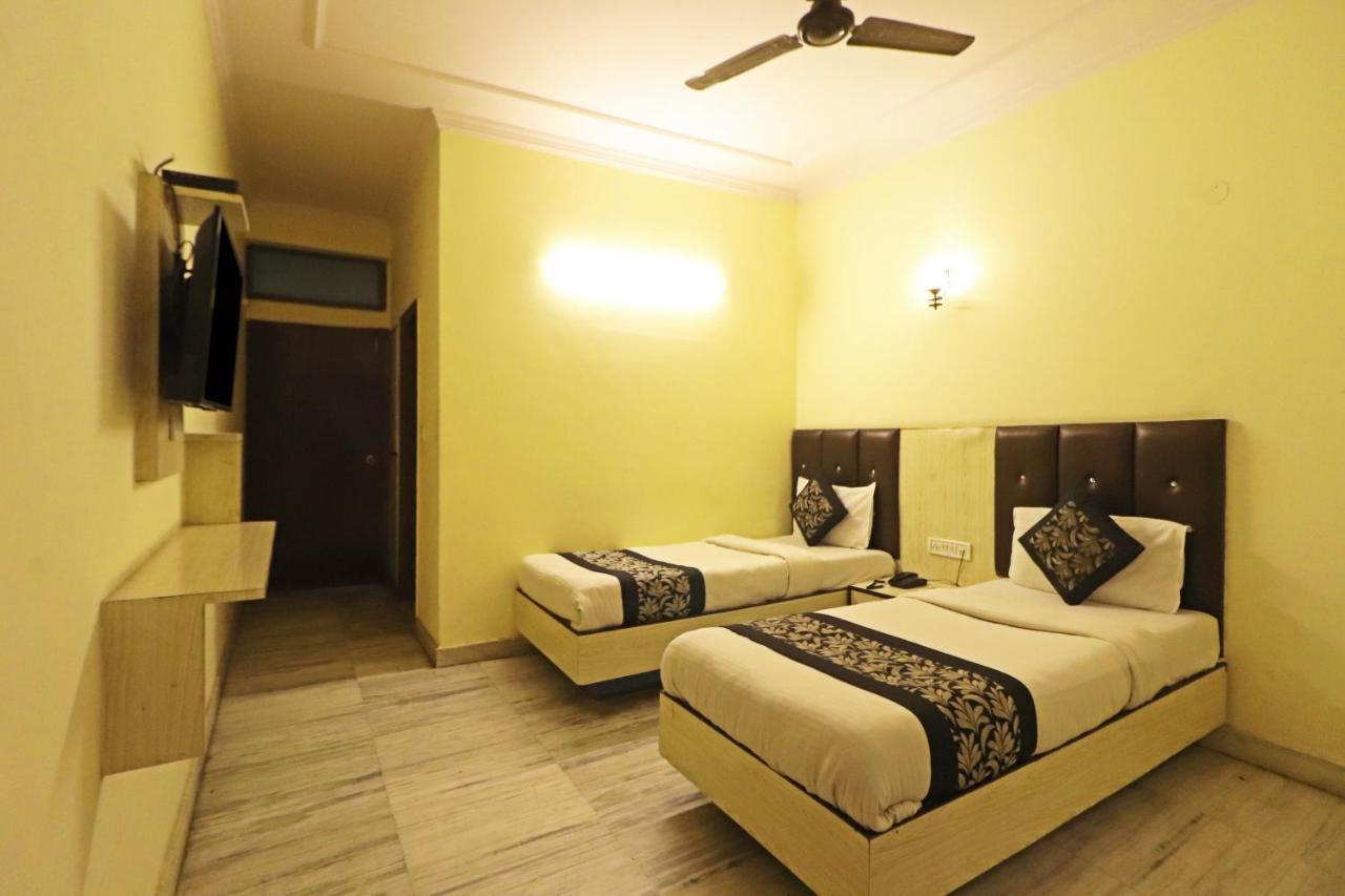 Silver Shine New Delhi - Comfort Stay المظهر الخارجي الصورة