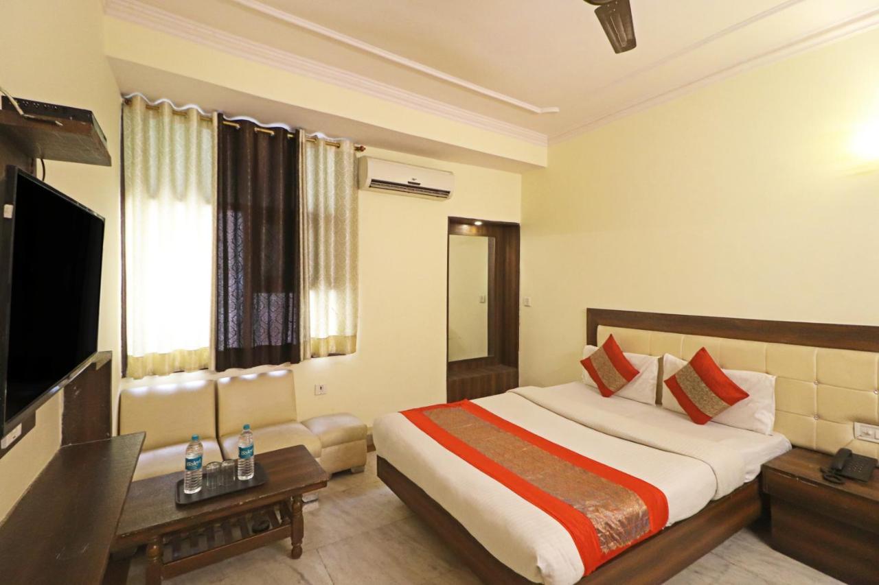 Silver Shine New Delhi - Comfort Stay المظهر الخارجي الصورة