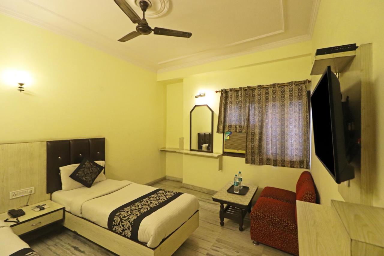 Silver Shine New Delhi - Comfort Stay المظهر الخارجي الصورة