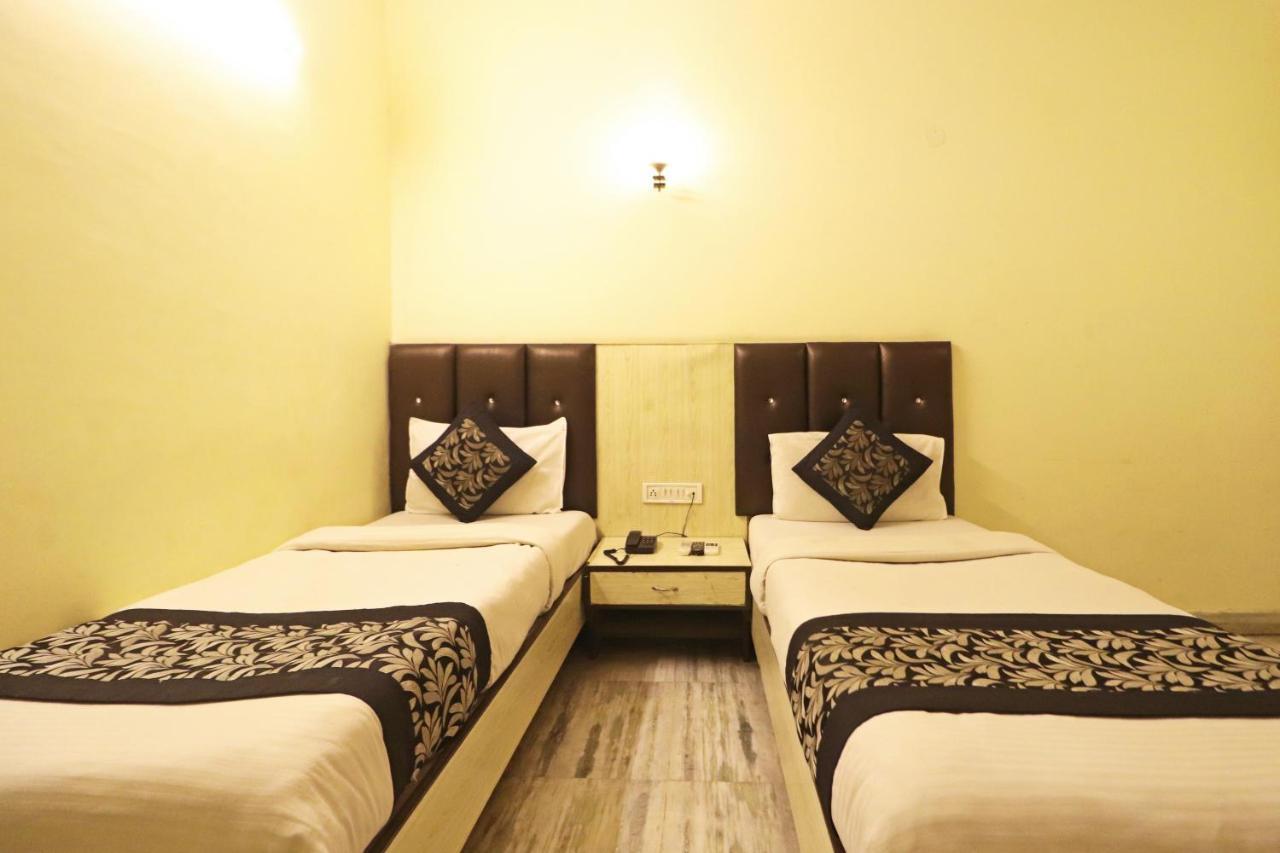 Silver Shine New Delhi - Comfort Stay المظهر الخارجي الصورة